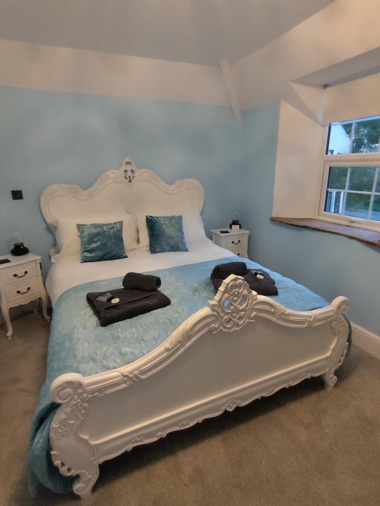 East Dart Inn Йелвертон Экстерьер фото