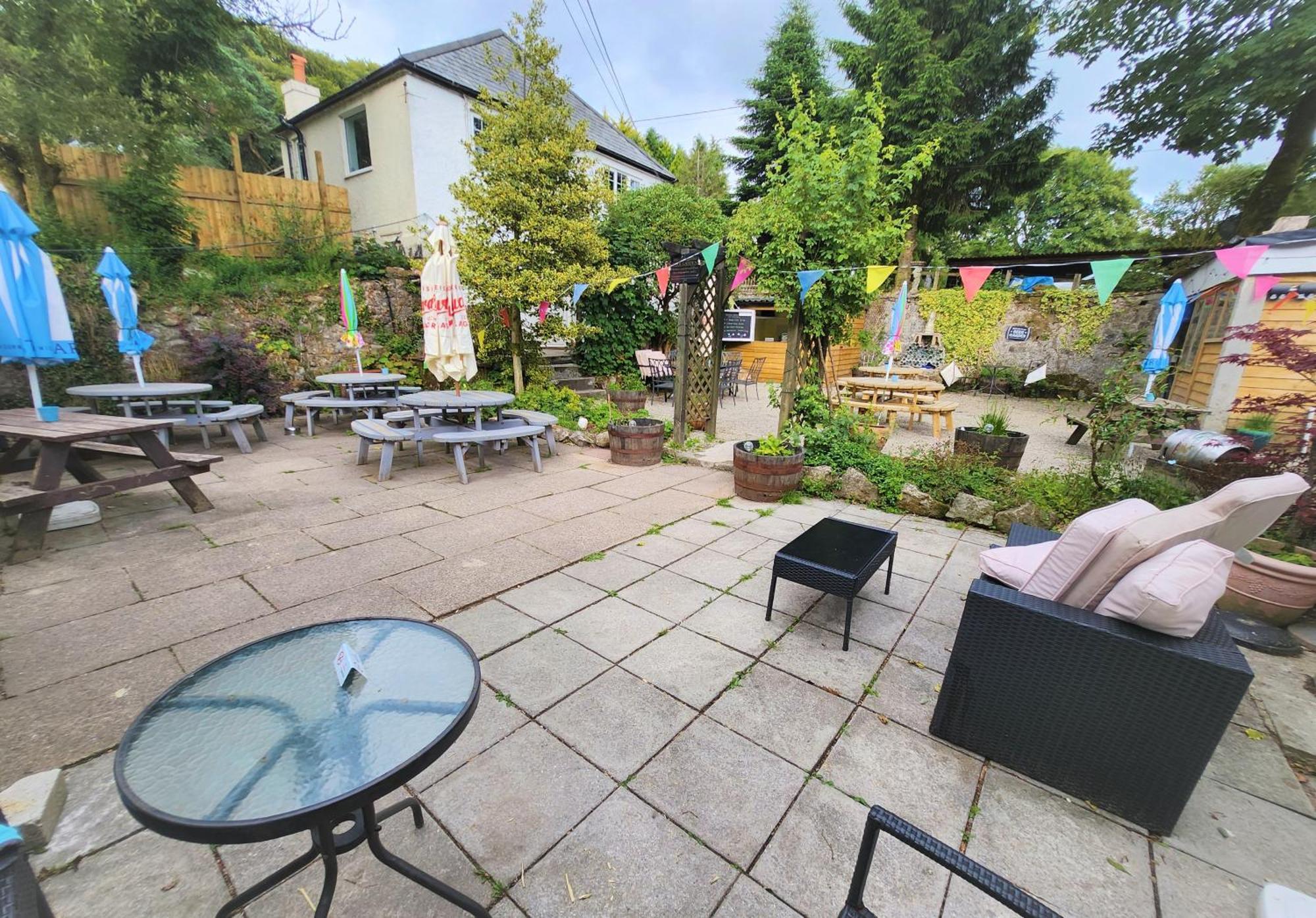 East Dart Inn Йелвертон Экстерьер фото